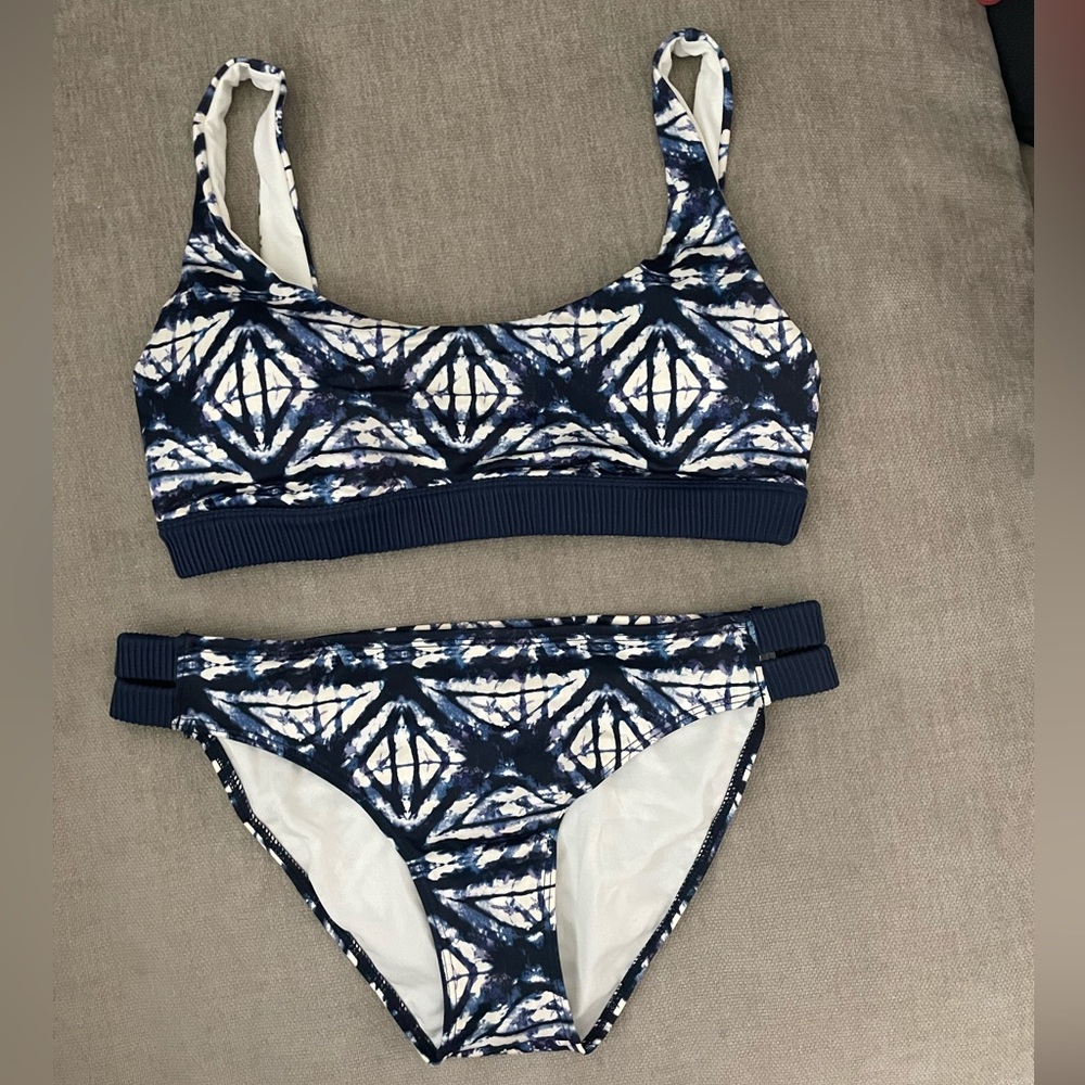 Roxy bikini set